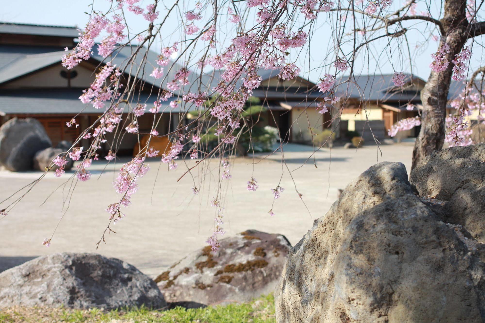 Bessou Kakei Hotel Morioka Bagian luar foto